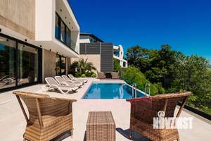 Дом 250м², 2-этажный, посуточно,