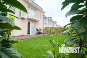 Дом 150м², 3-этажный, посуточно,