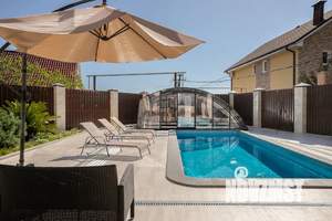 Дом 300м², 3-этажный, посуточно,