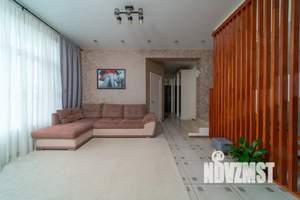 Дом 140м², 2-этажный, посуточно,