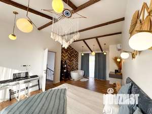 Дом 130м², 3-этажный, посуточно,