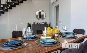 Коттедж 259м², 2-этажный, на длительный срок,