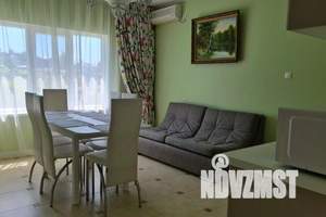 Дом 72м², 2-этажный, посуточно,