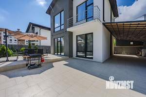 Дом 114м², 2-этажный, на длительный срок,