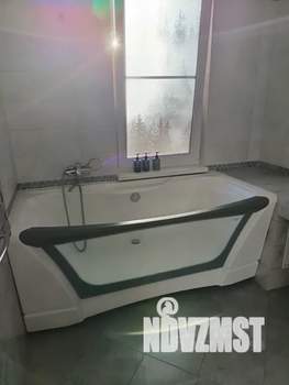 Дом 250м², 3-этажный, посуточно,