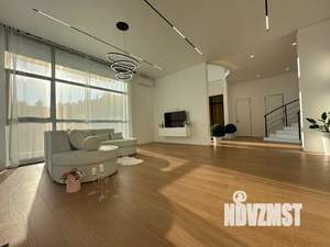 Дом 450м², 2-этажный, посуточно,