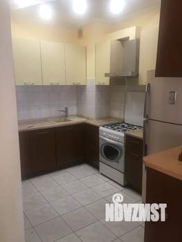 Коттедж 280м², 4-этажный, на длительный срок,