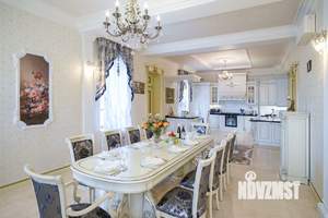 Дом 523м², 3-этажный, посуточно,