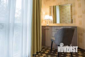 Дом 400м², 3-этажный, посуточно,