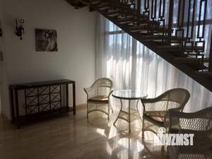 Коттедж 210м², 2-этажный, на длительный срок,