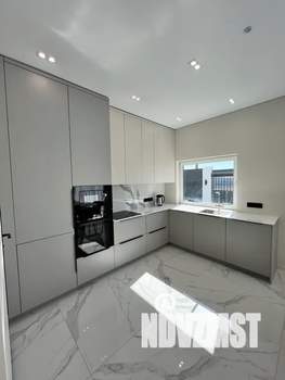 Дом 230м², 3-этажный, посуточно,