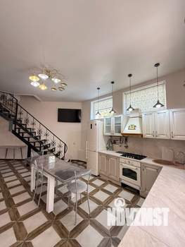 Таунхаус 140м², 2-этажный, на длительный срок,