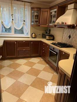 Дом 160м², 2-этажный, на длительный срок,