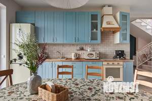 Дом 200м², 2-этажный, посуточно,