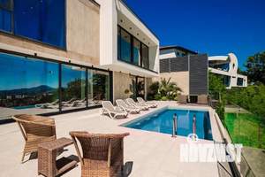 Дом 250м², 2-этажный, посуточно,