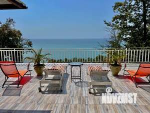 Дом 350м², 3-этажный, посуточно,