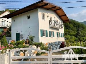 Дом 176м², 2-этажный, посуточно,