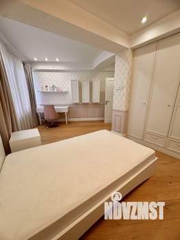 Дом 426м², 3-этажный, посуточно,