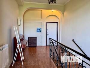 Дом 230м², 3-этажный, посуточно,