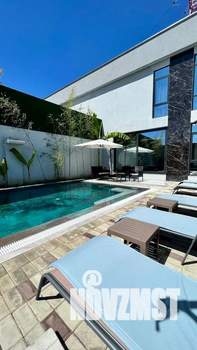 Дом 170м², 2-этажный, посуточно,