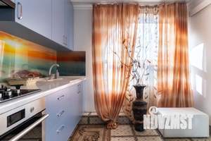 Дом 40м², 3-этажный, посуточно,