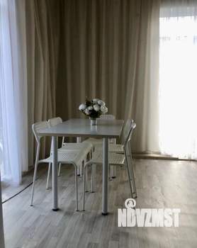 Дом 100м², 2-этажный, на длительный срок,