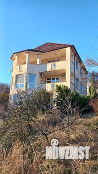 Дом 250м², 3-этажный, на длительный срок,