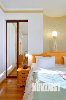 Дом 500м², 3-этажный, на длительный срок,