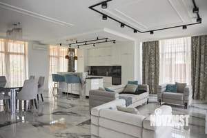 Коттедж 500м², 3-этажный, на длительный срок,