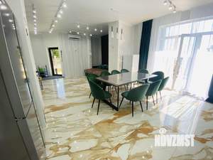 Дом 300м², 3-этажный, посуточно,