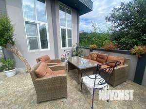 Дом 200м², 3-этажный, посуточно,