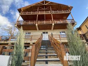 Дом 600м², 3-этажный, посуточно,