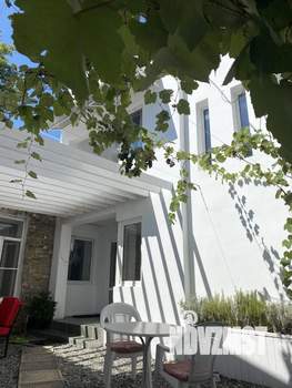 Дом 52м², 2-этажный, посуточно,