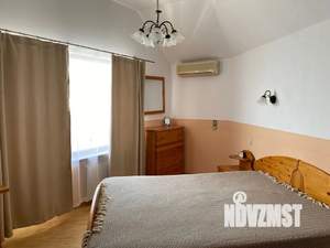 Дом 175м², 3-этажный, посуточно,