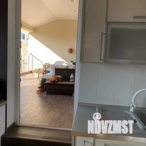 Дом 457м², 3-этажный, посуточно,