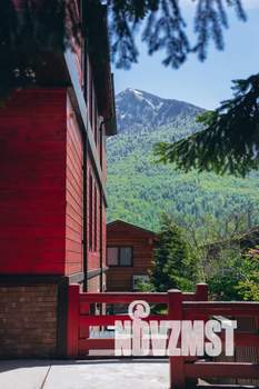 Дом 400м², 3-этажный, посуточно,