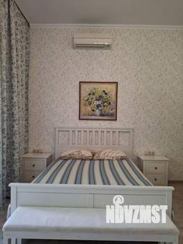 Дом 1200м², 2-этажный, посуточно,