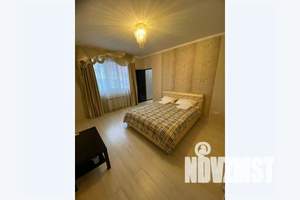 Дом 150м², 3-этажный, посуточно,