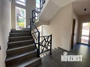 Дом 220м², 3-этажный, посуточно,