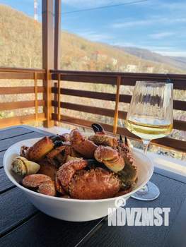 Дом 350м², 2-этажный, посуточно,