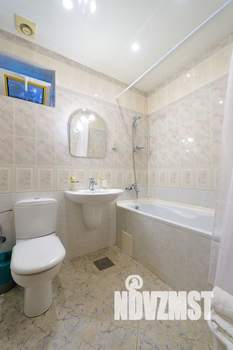 Дом 500м², 3-этажный, на длительный срок,