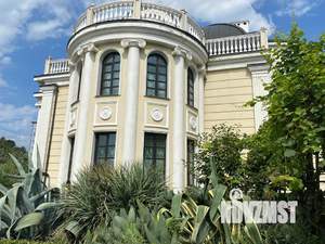 Дом 950м², 3-этажный, посуточно,