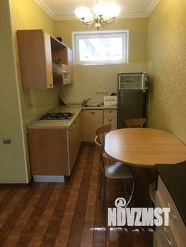 Коттедж 360м², 3-этажный, на длительный срок,