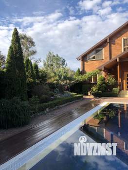 Дом 190м², 2-этажный, посуточно,