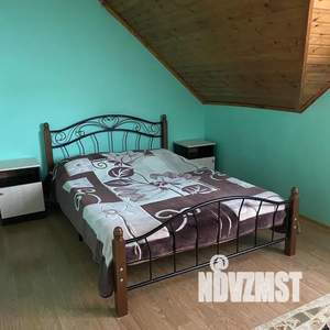 Дом 180м², 2-этажный, посуточно,