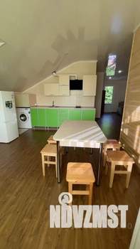 Дом 80м², 3-этажный, посуточно,