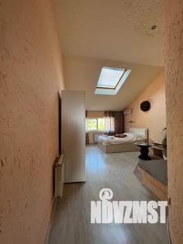 Дом 200м², 3-этажный, посуточно,