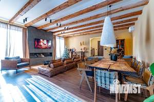 Дом 300м², 2-этажный, посуточно,