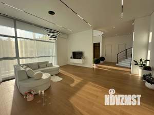 Дом 450м², 2-этажный, посуточно,