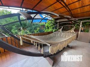 Дом 200м², 3-этажный, посуточно,